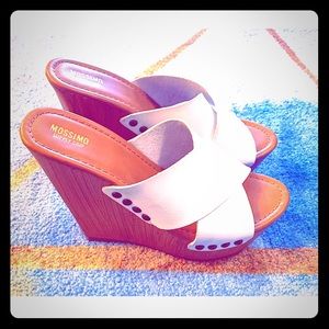 NEW Mossimo wedge sandals
